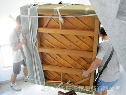 邵陽(yáng)市永旺搬家服務(wù)有限公司,邵陽(yáng)搬家服務(wù),搬運(yùn)鋼琴,拆裝家具